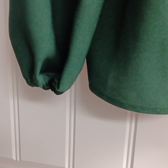 Top - Picture 3 of 6